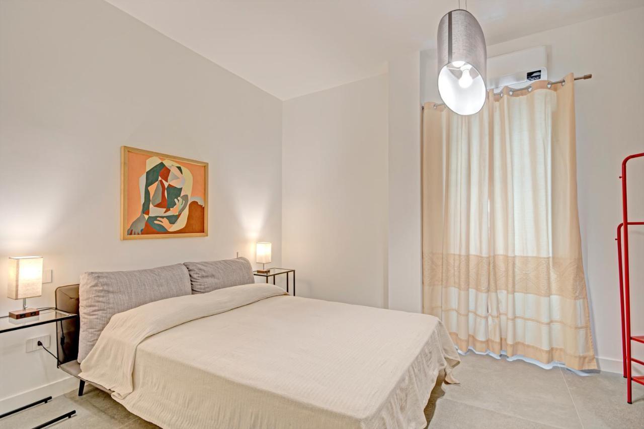 Right House Sur Le Port - Harbour View Apartment Cagliari Exterior photo